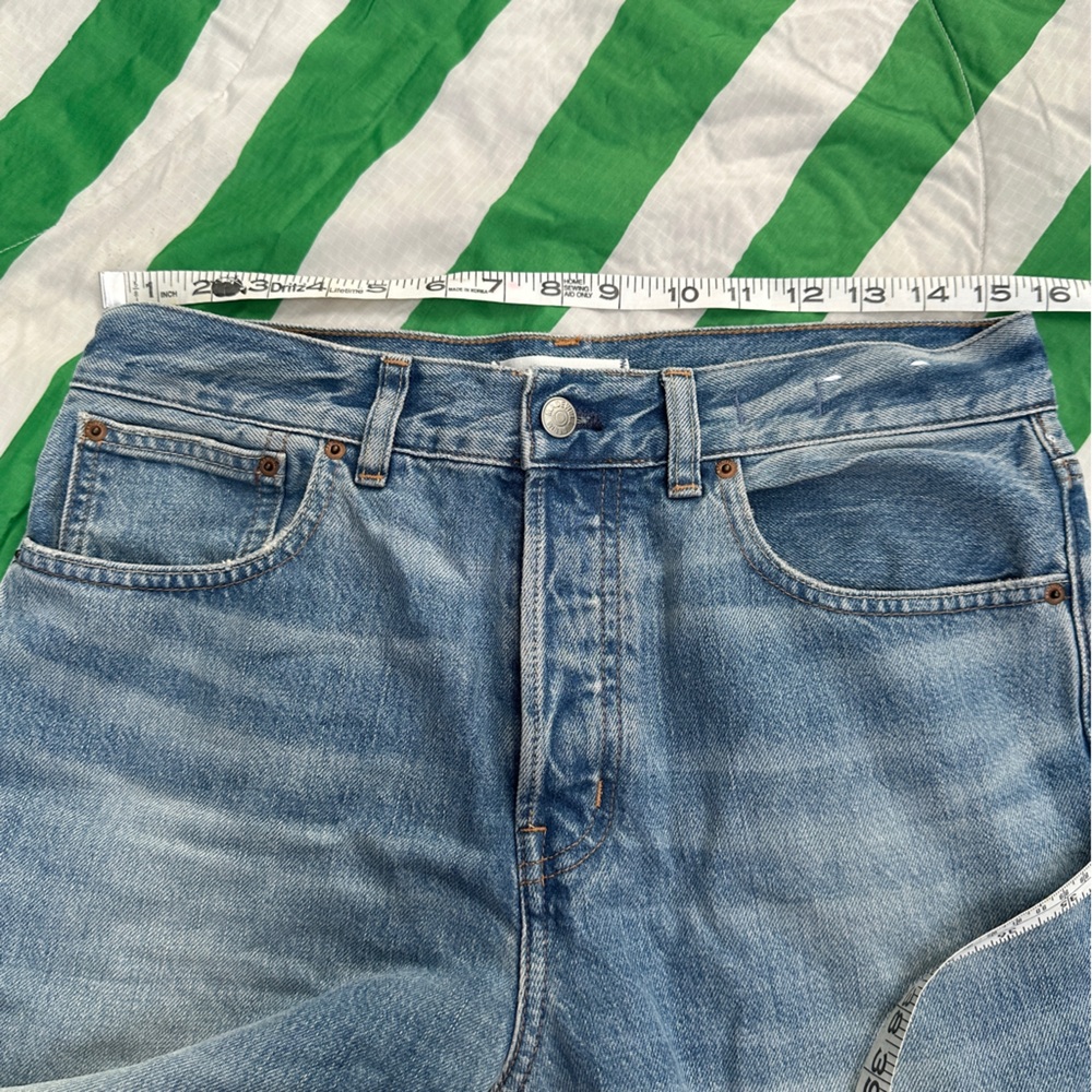 Madewell Longline Straight Leg Jeans in Light Blue Wash - Picture 6 of 8